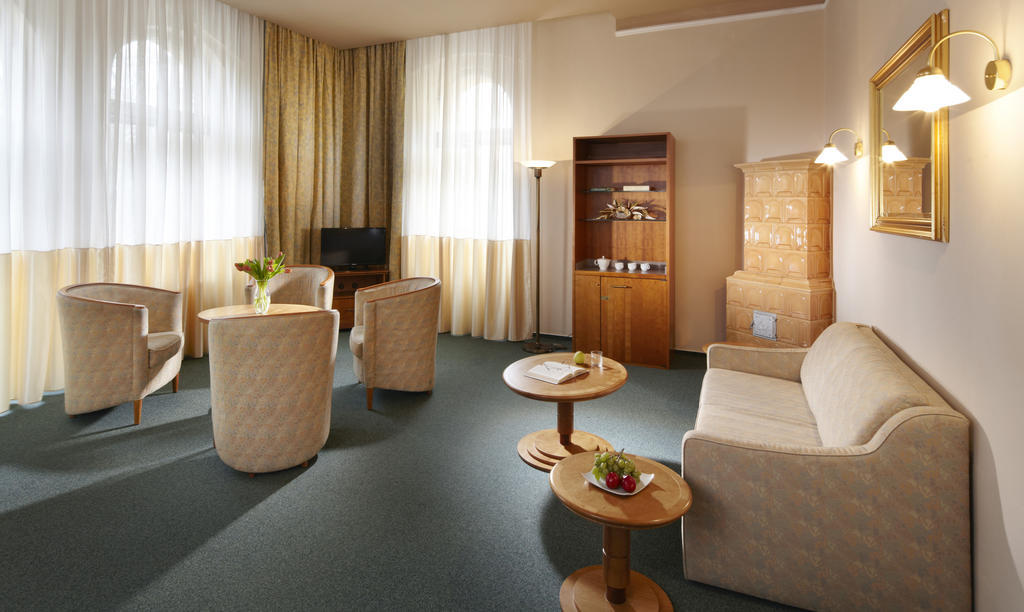 Dr. Adler Spa & Kurhotel Frantiskovy Lazne Exterior photo