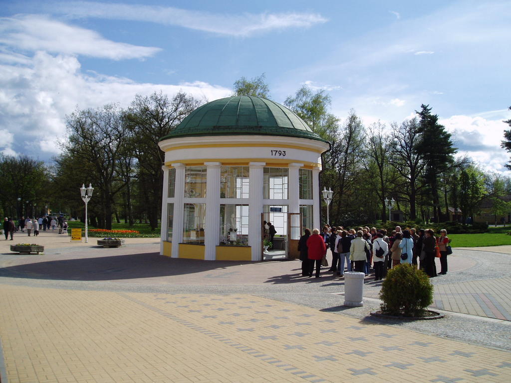 Dr. Adler Spa & Kurhotel Frantiskovy Lazne Exterior photo