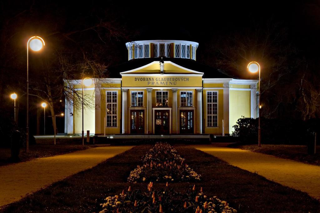 Dr. Adler Spa & Kurhotel Frantiskovy Lazne Exterior photo
